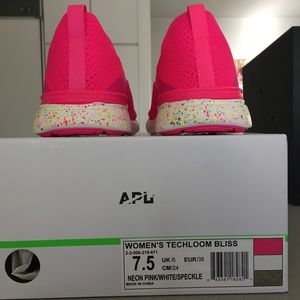 apl techloom bliss neon pink
